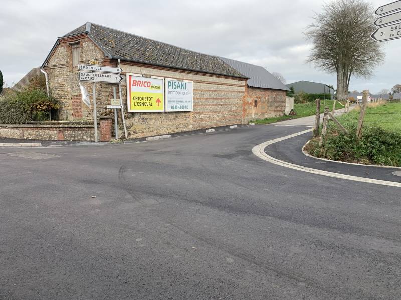 Mission de maitrise d'œuvre - Réaménagement du centre bourg ECRAINVILLE (76)